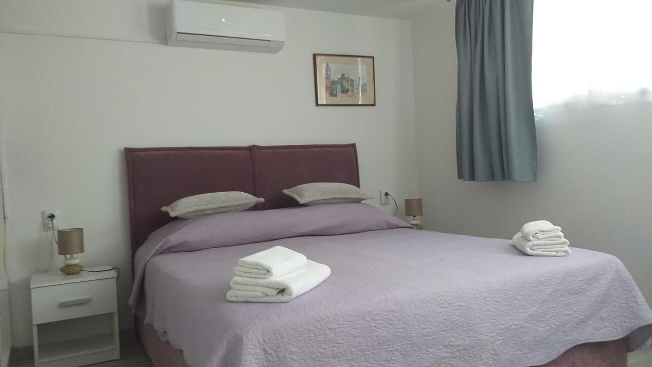 Plavo Apartment